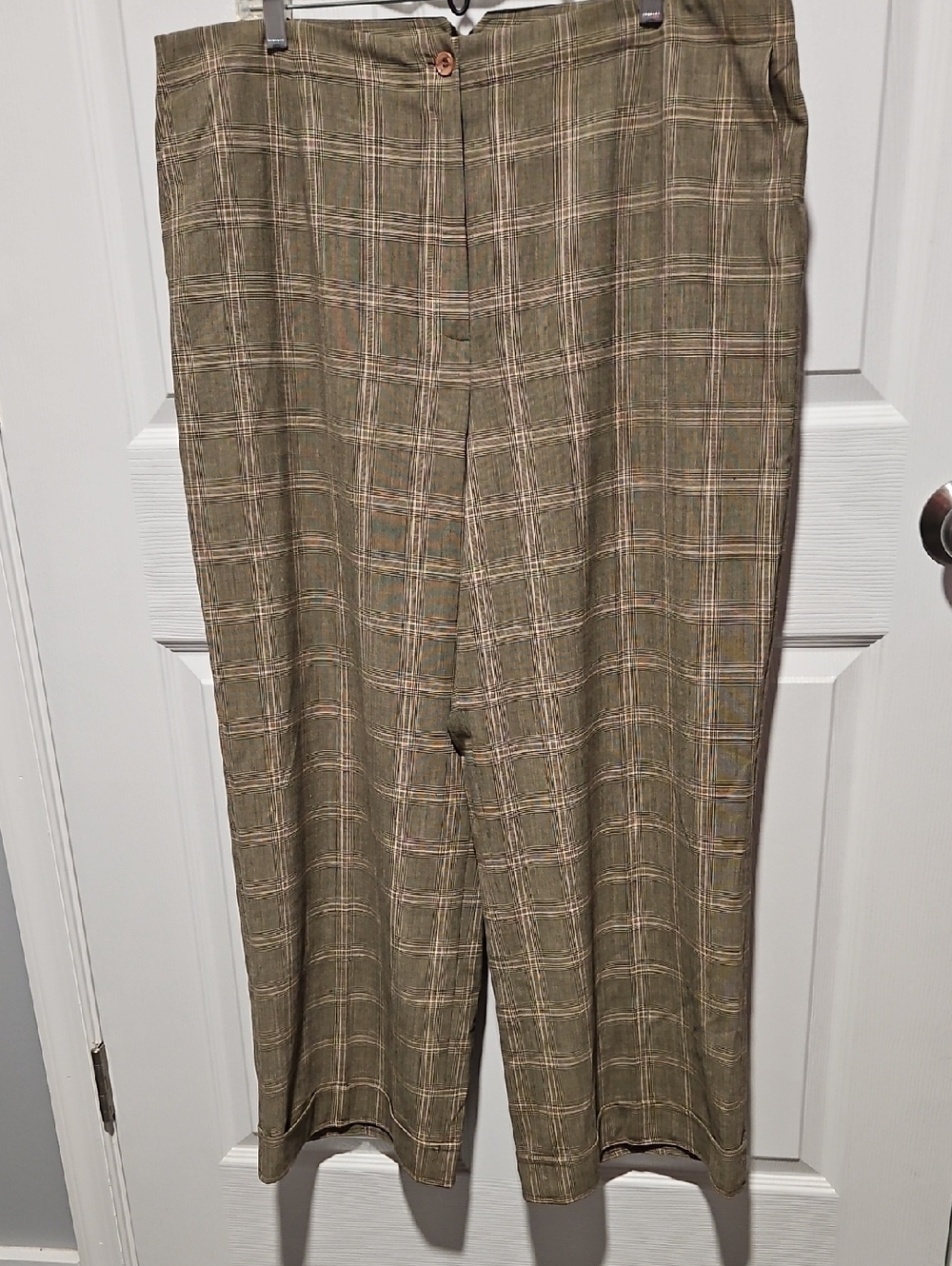 Talbots Tan Black And Peach Plaid Wide-Leg Pants